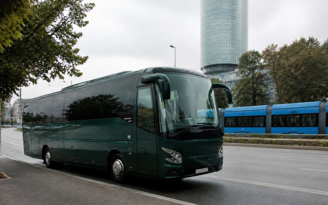 VIP autobus Setra za prijevoz gostiju na vjenčanje